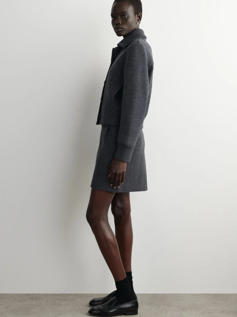 NWT (size M) COS BOILED MERINO WOOL MINI SKIRT - Picture 3 of 8